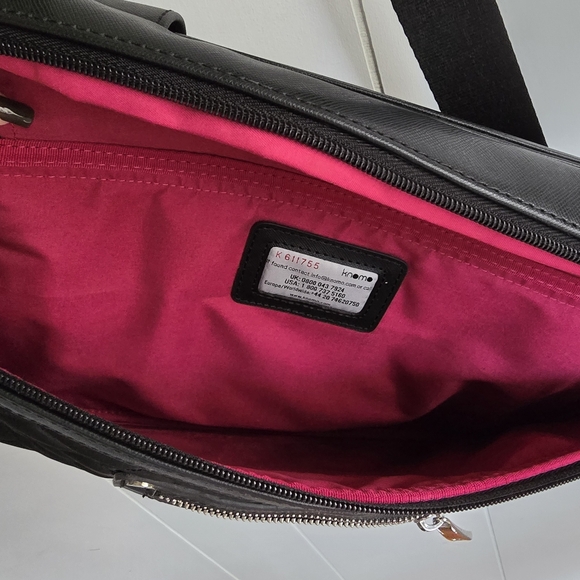 Knomo London Black Quited Small Laptop/Tablet Bag with Adjustable Strap - Picture 6 of 7